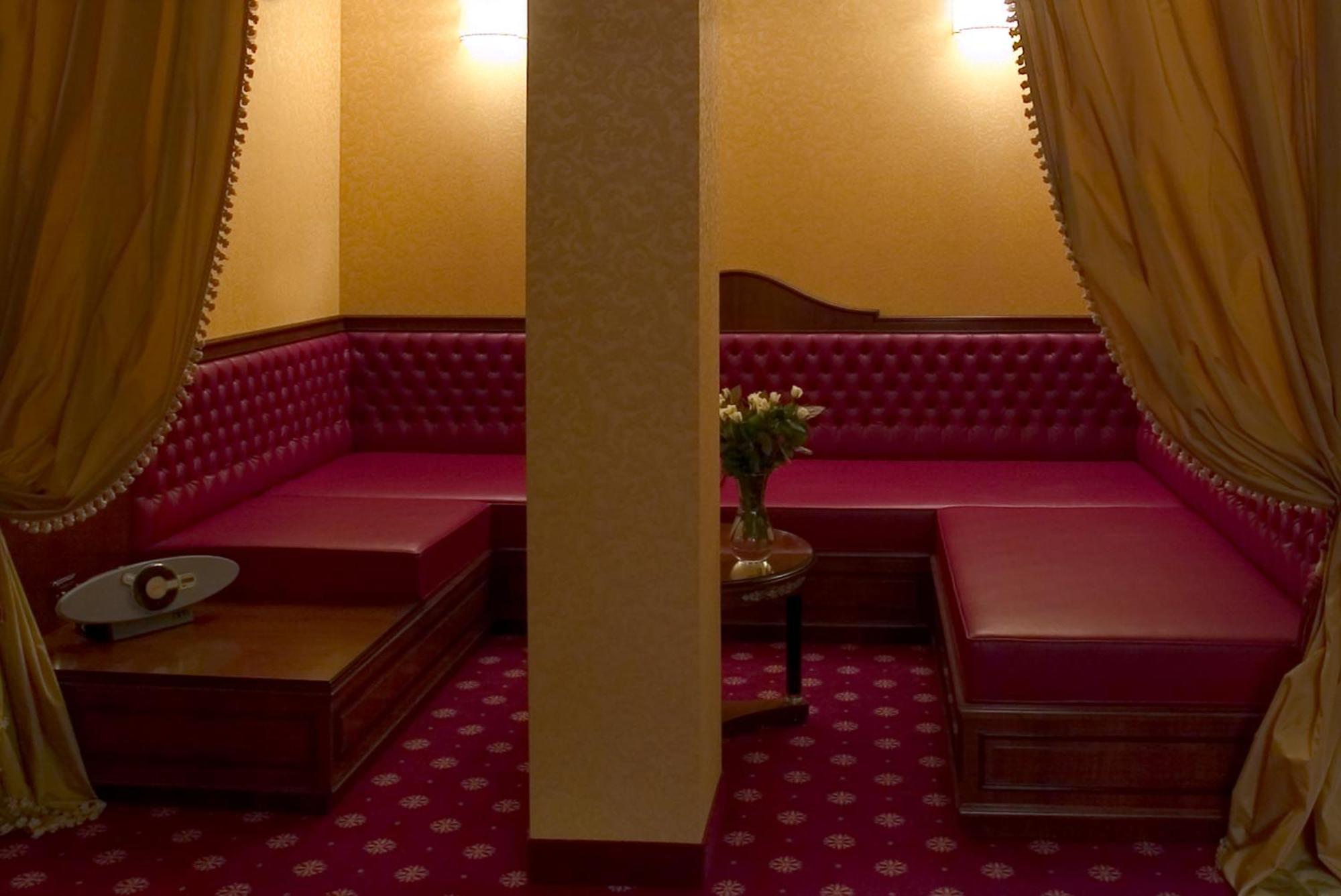 Hotel Maxim Peschiera Borromeo Eksteriør billede