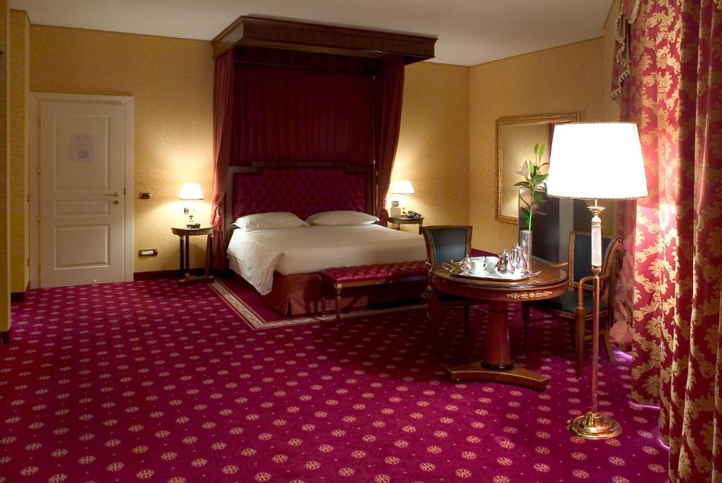 Hotel Maxim Peschiera Borromeo Værelse billede